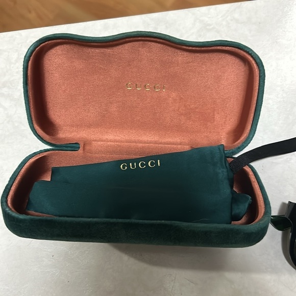 Original Sunglasses GUCCI main image 4